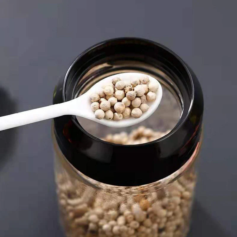 Seasoning Jar with Spoon Seasoning Jar with Spoon